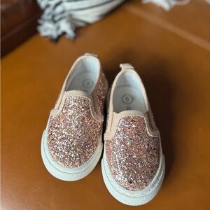 Kids Glitter Slip-On Shoes in Rose Gold size 5